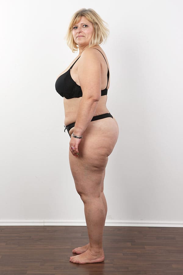 Зрелая толстая женщина на кастинге в порно 10 фото